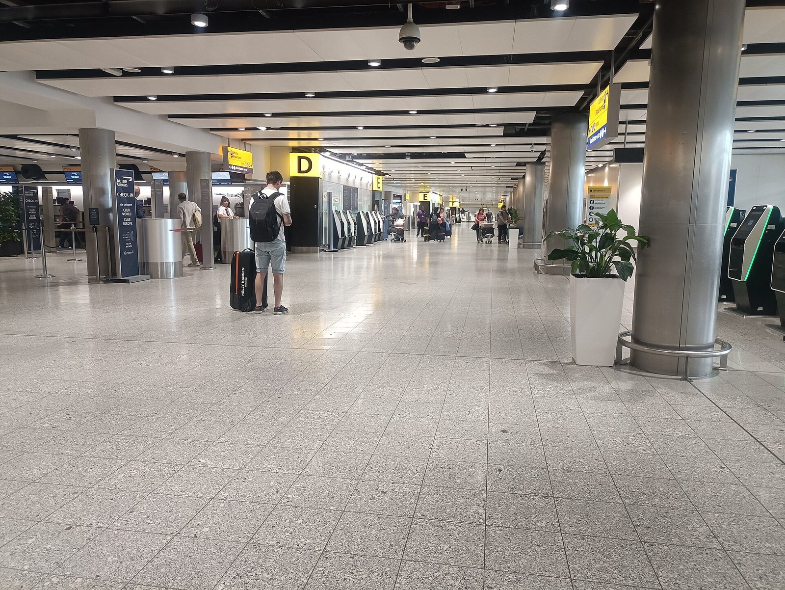 Veduta aerea del terminal dell'aeroporto di Tenerife Sud