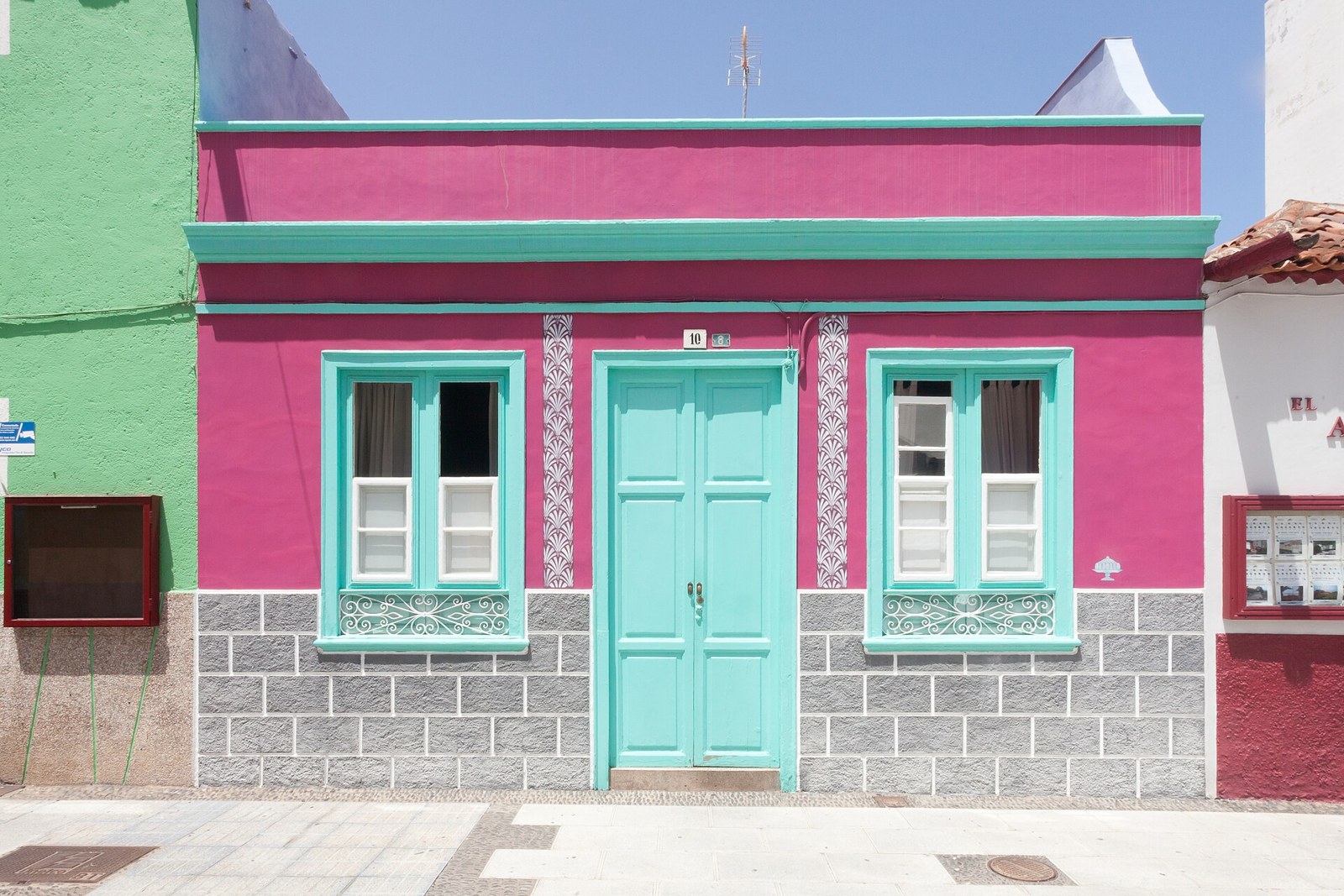 Canarian house in Puerto de la Cruz, Tenerife (illustrative)