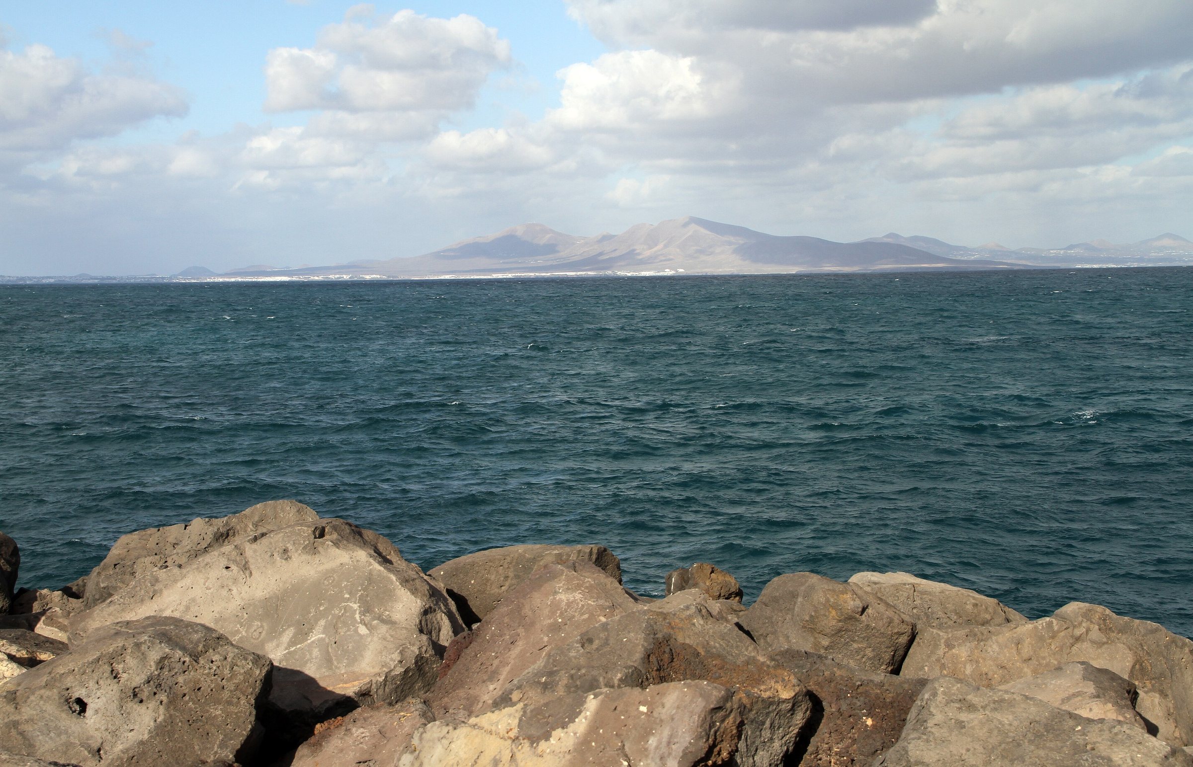 File photo: Fuerteventura-Corralejo-02-Blick nach Lanzarote-2015-gje