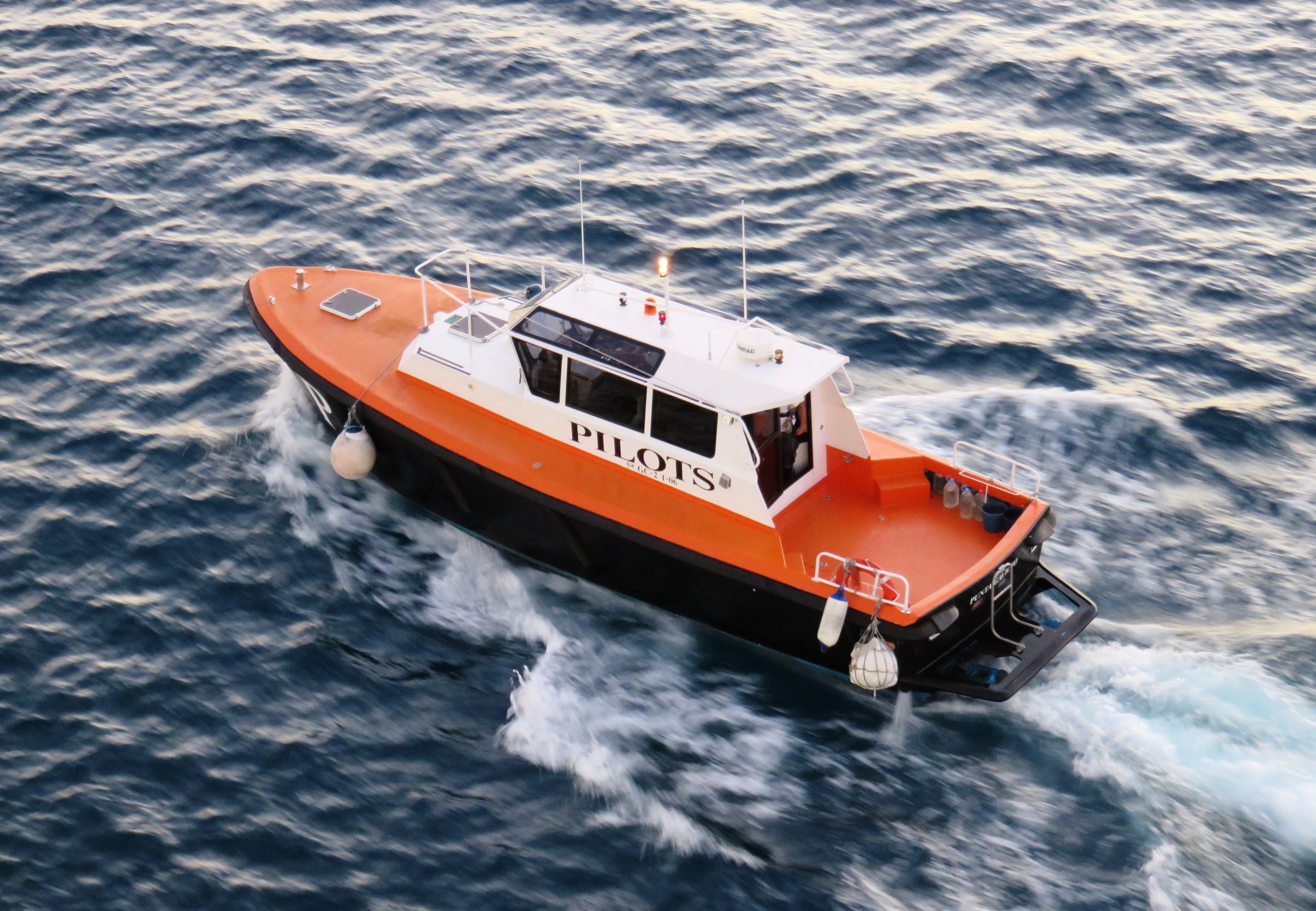Immagine d'archivio: Pilot boat Puerto del Rosario
