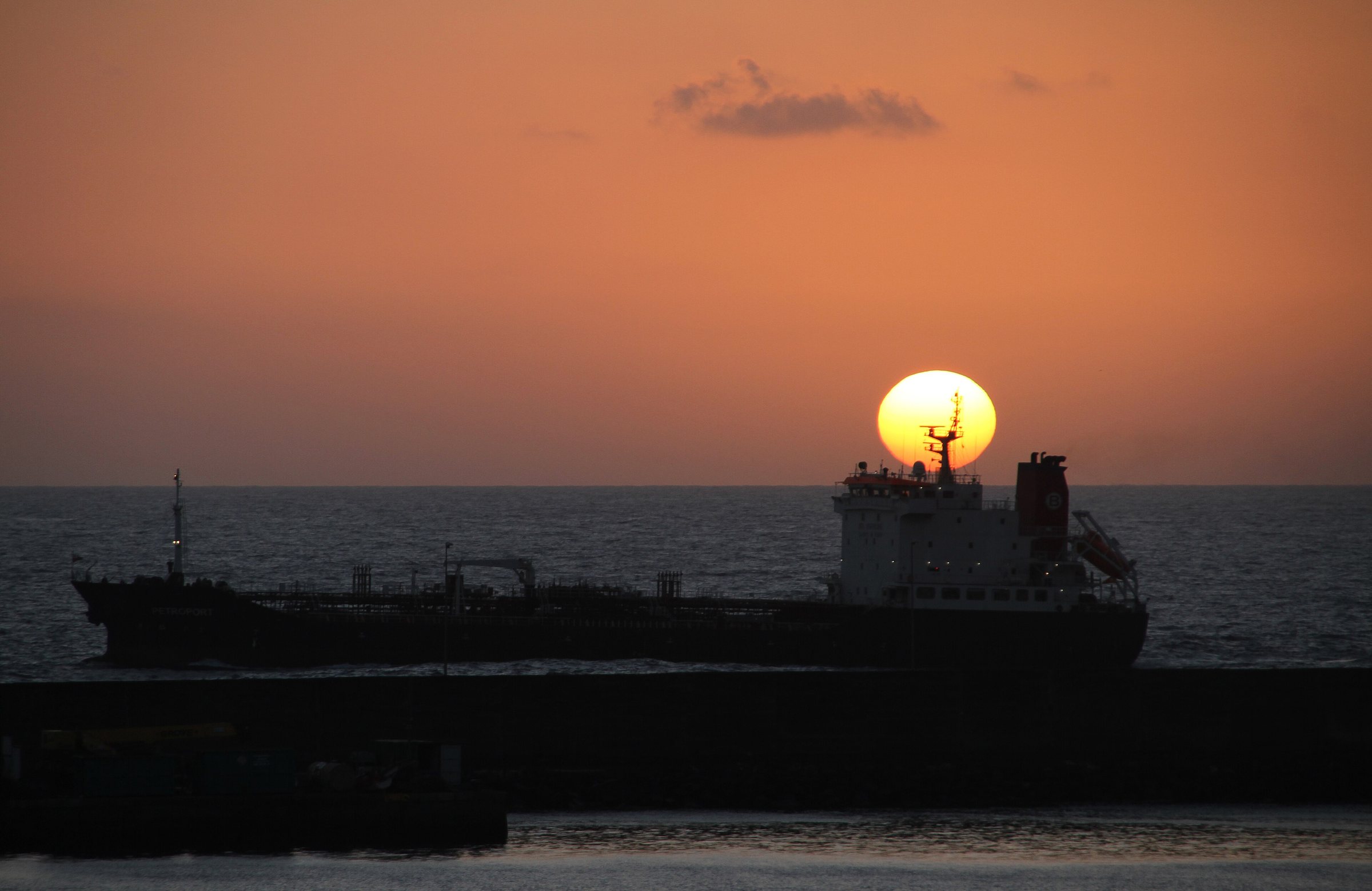 File photo: Gran Canaria-Las Palmas-Hafen-Sonnenaufgang-26-2015-gje