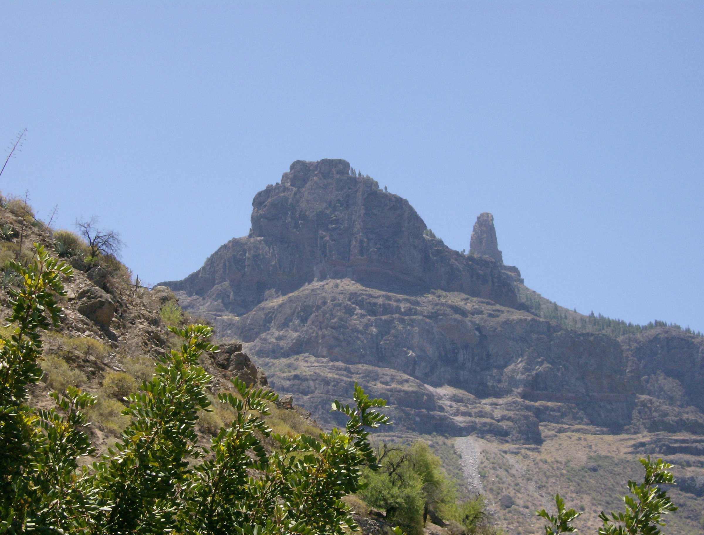 Symbolbild: Roque Nublo-contrapicado-Gran Canaria