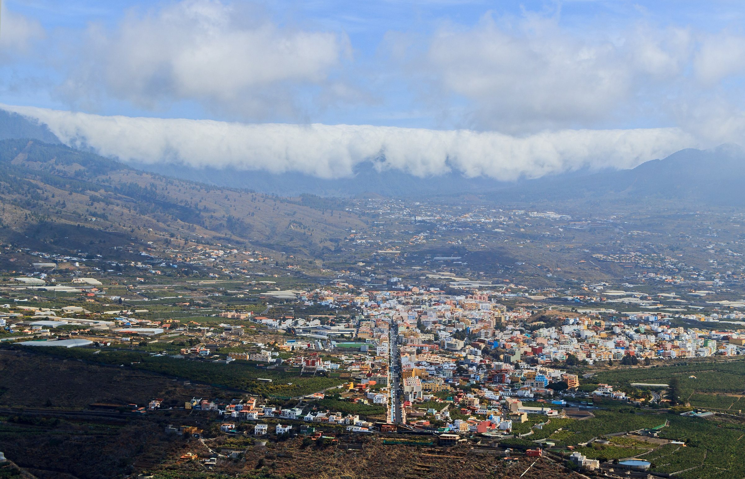 Symbolbild: Cumbre Nueva - Los Llanos de Aridane - Cloudfall