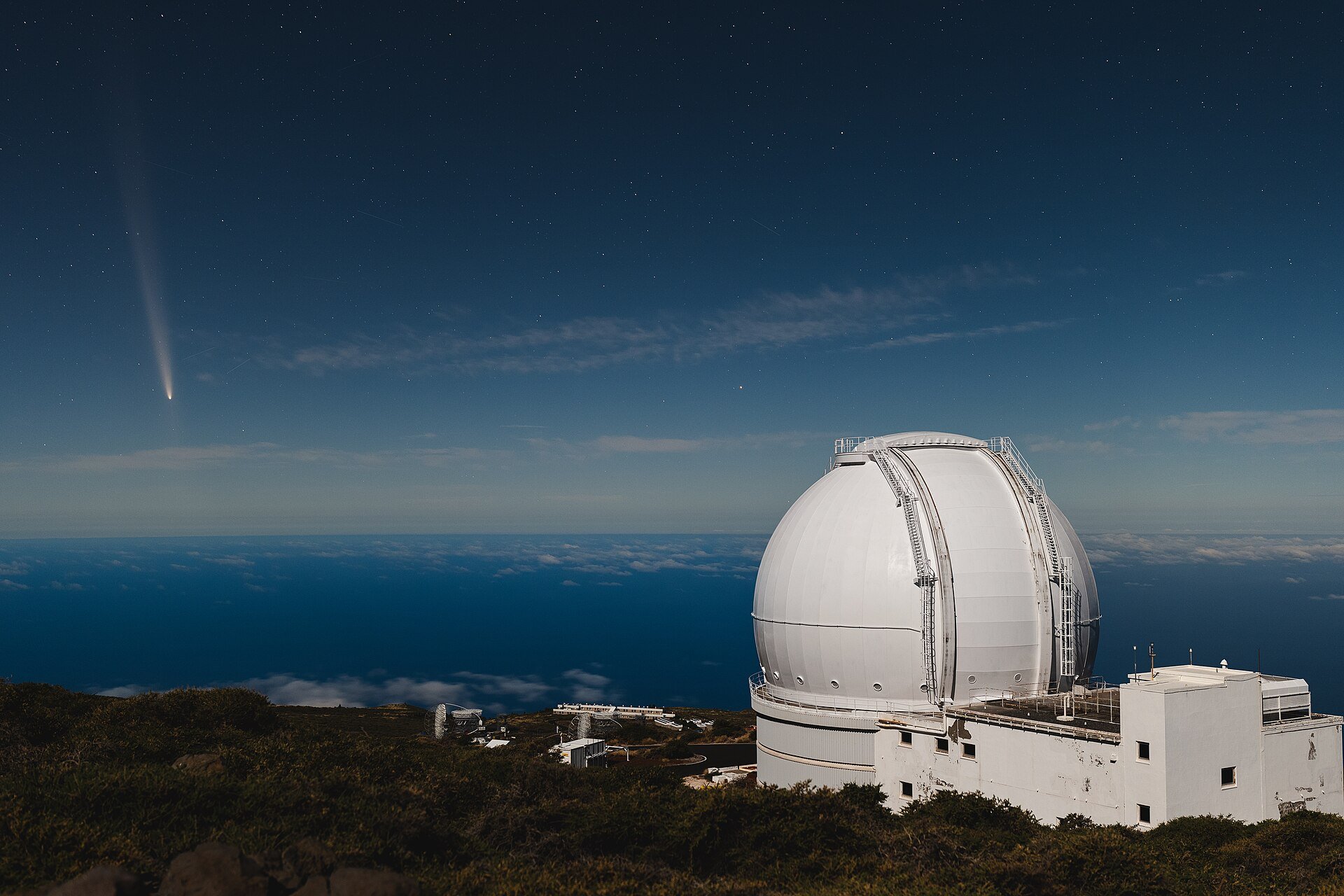 A telescope at the Roque de los Muchachos on La Palma under the night sky
