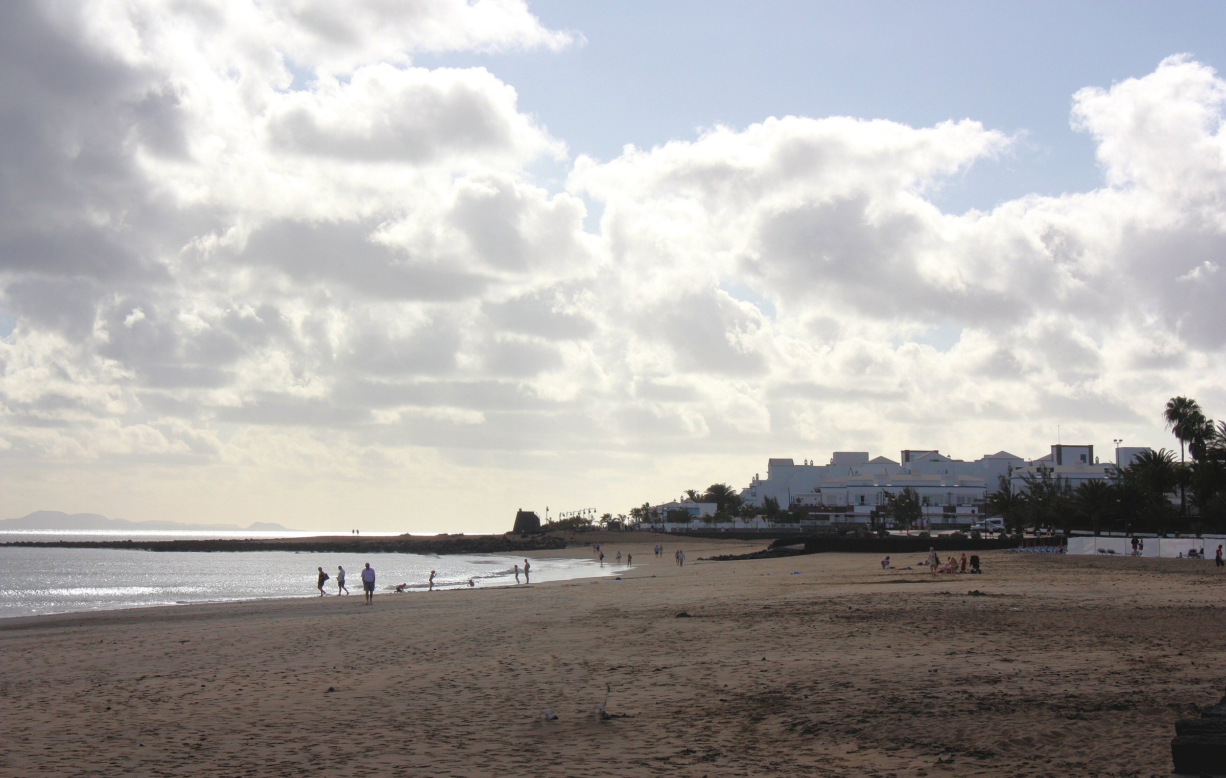 Symbolbild: Puerto del Carmen, der Strand Playa de Matagorda