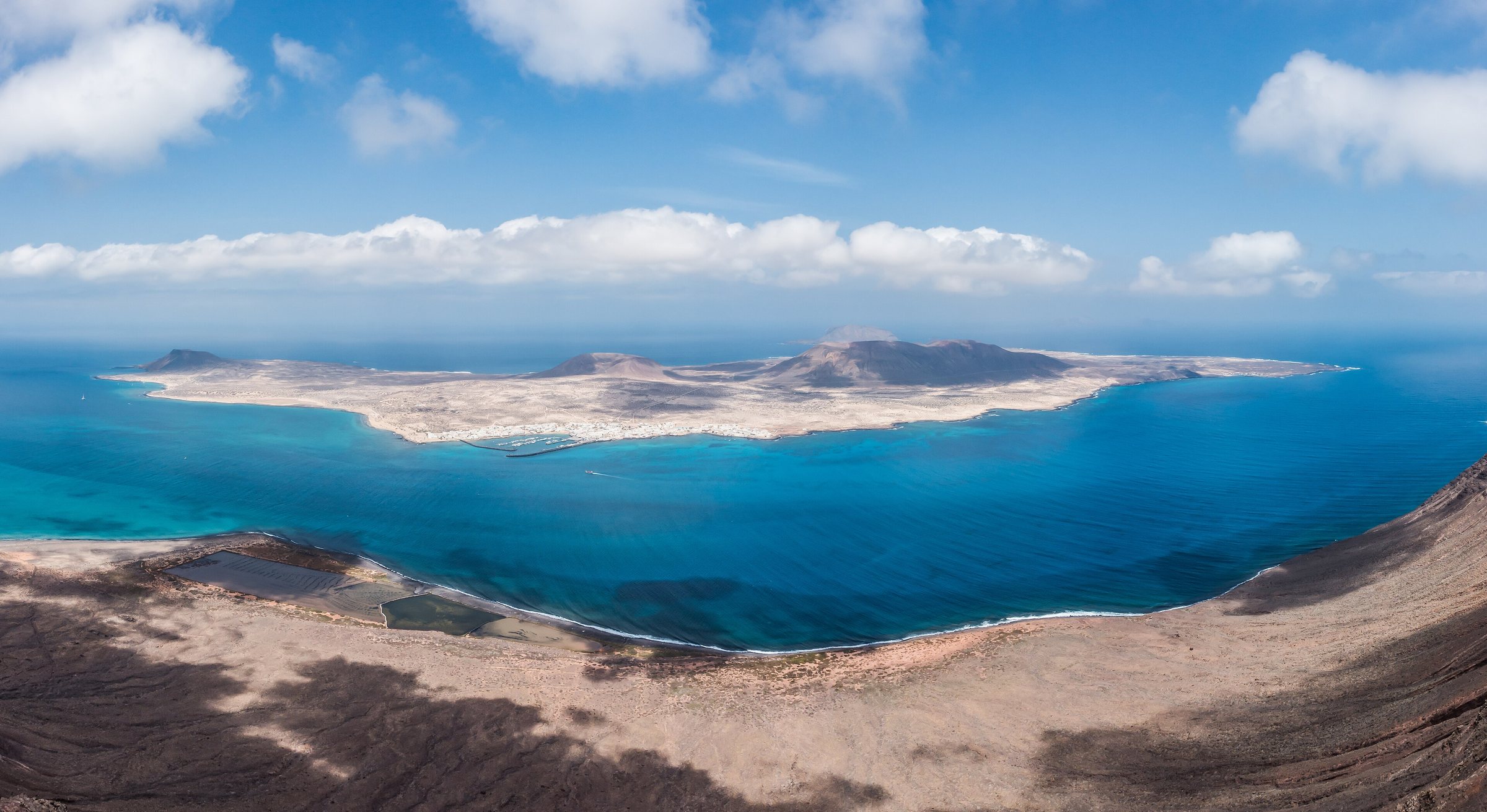 Immagine d'archivio: La Graciosa from Mirador del Rio