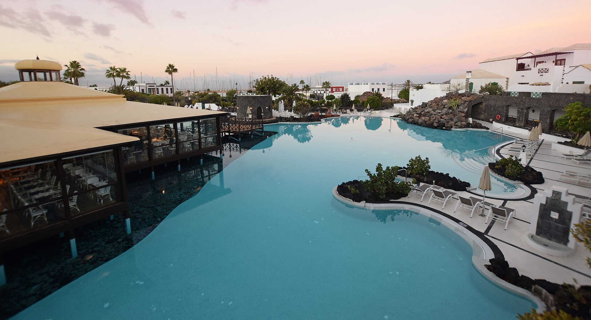 Imagen de archivo: Hotel Volcan in Playa Blanca, Lanzarote