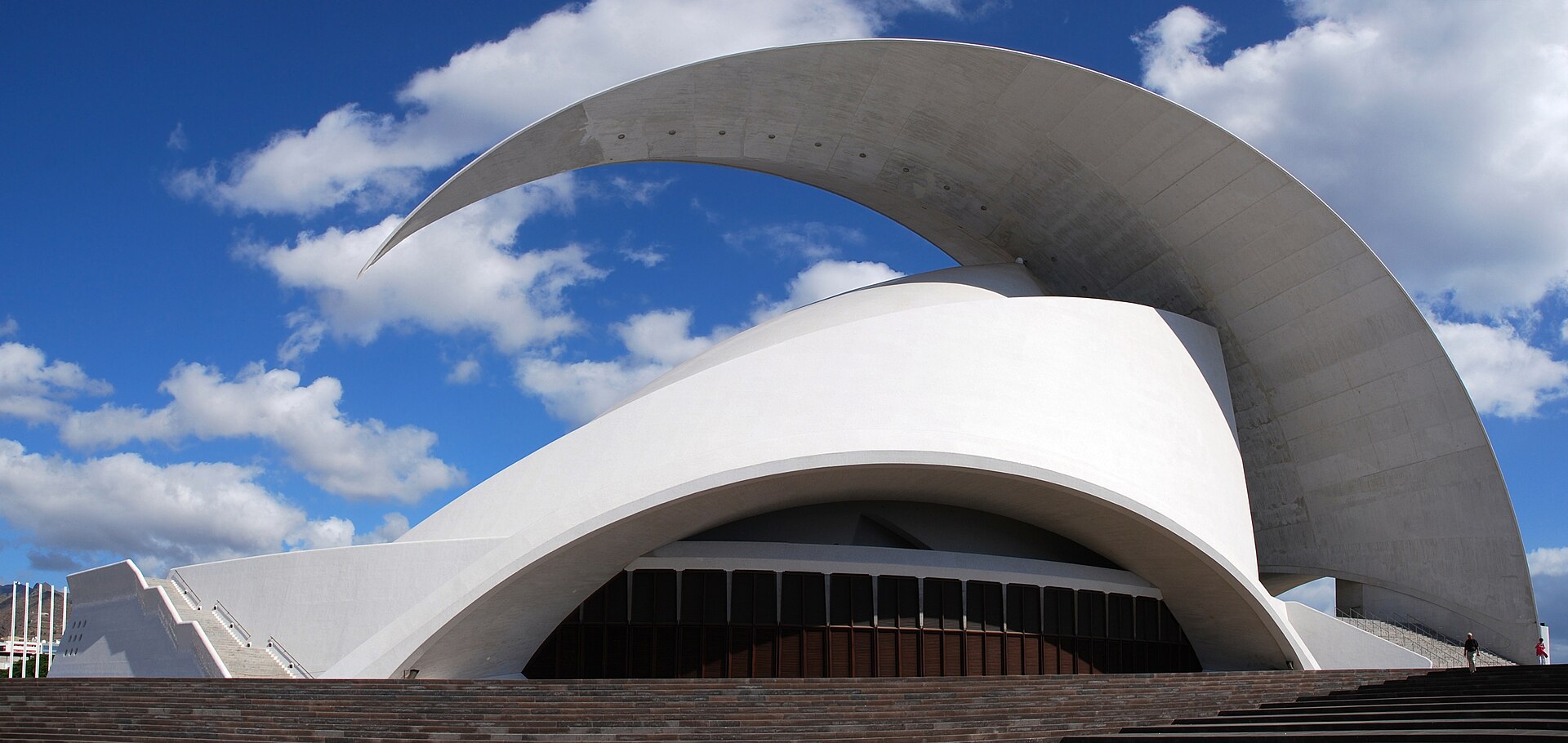 Immagine d'archivio: Auditorio de Tenerife Pano edit