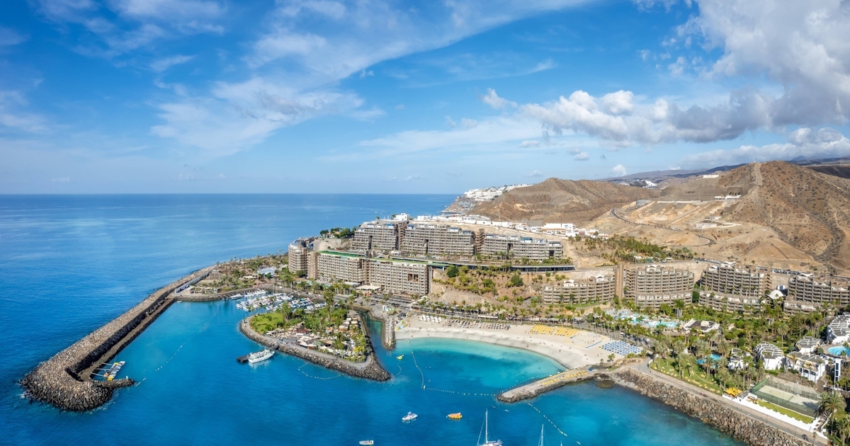 Playa de Puerto Rico in Mogán, southern Gran Canaria