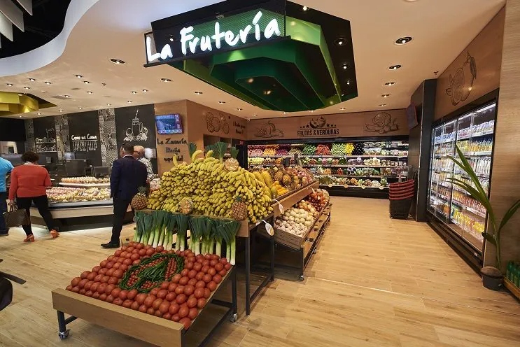 Fruit and vegetable section in a SPAR supermarket in Puerto Rico, Gran Canaria — food prices Canary Islands