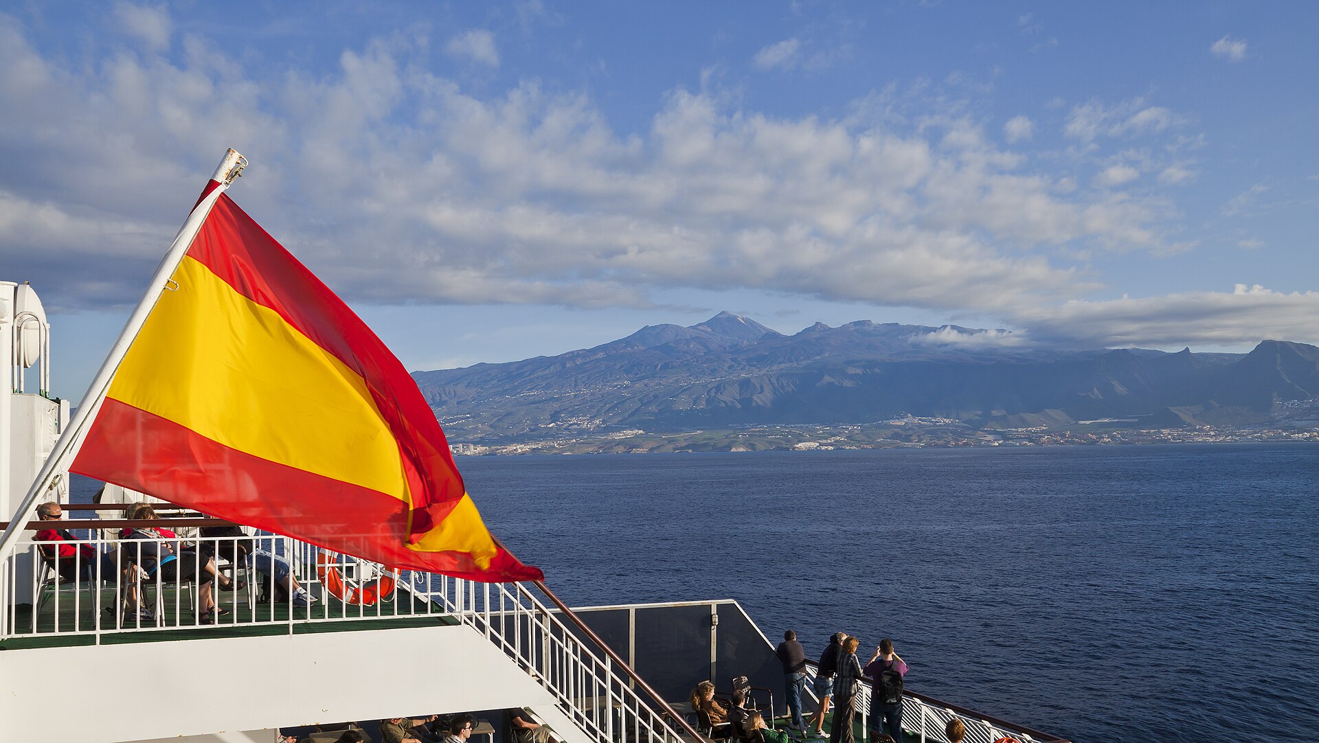 Weekend a Tenerife, 9–11 ottobre 2026: Elrow XXL e triathlon