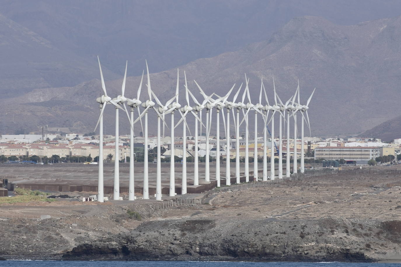 Aerogeneratori vicino a Vecindario, Gran Canaria